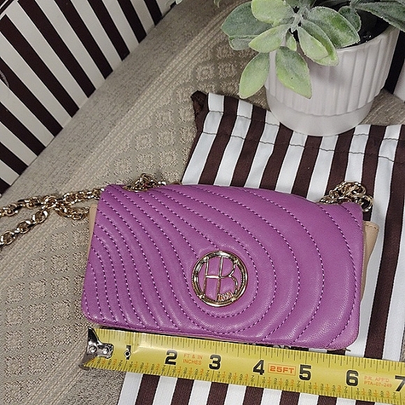 HP🎉Henri Bendel No 7 Mini quilted crossbody bag - Picture 8 of 14